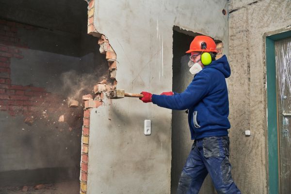 Concrete Wall Demolition in Hendersonville